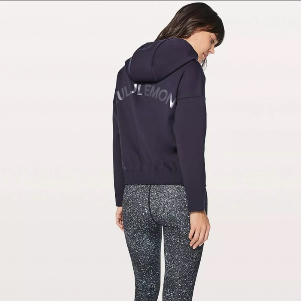 lululemon shaped jacket * expression NWT 4